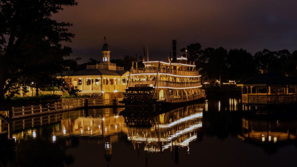 Liberty Belle rivrboat at night